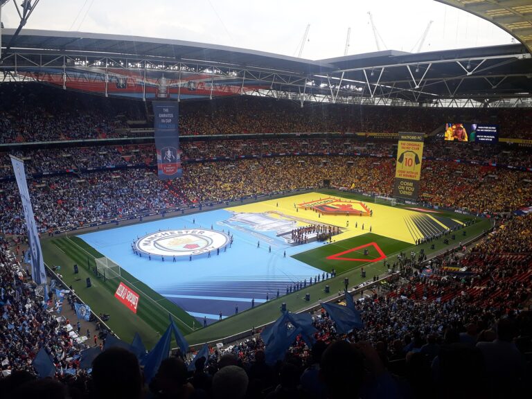 Record di Wembley: coreografia prepartita alla finale di FA Cup 2019