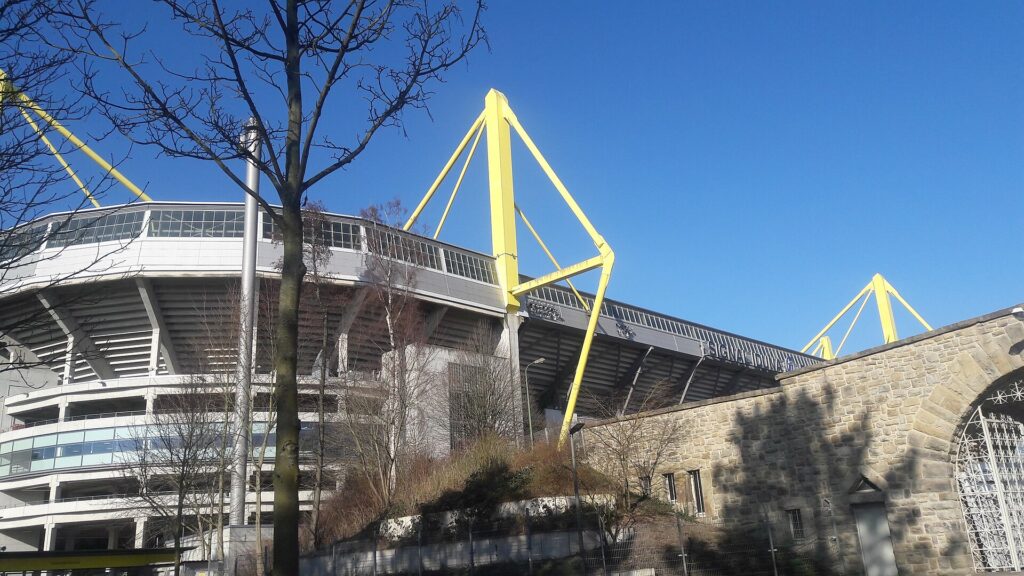 Dortmund, lo stadio di Samuele Inácio trequartista della Nazionale